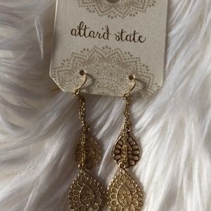 Altars state earrings